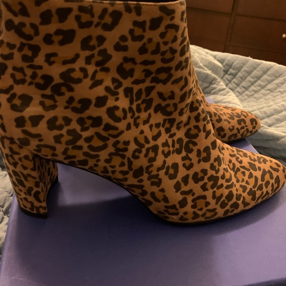 Brand New Stewart Weitzman Leopard Booties - Picture 2 of 4